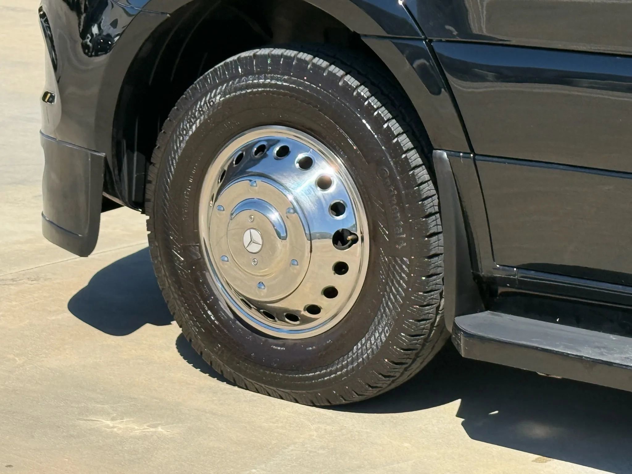 Used 2023 Mercedes-Benz Sprinter 3500 image 51