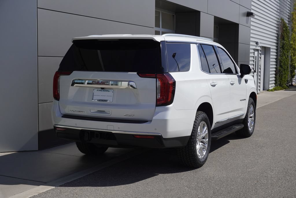 Used 2022 GMC Yukon SLT AWD/4WD image 2