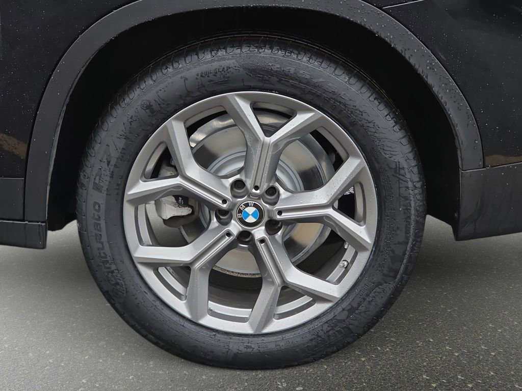 Used 2024 BMW X3 xDrive30i w/ Premium Package image 38