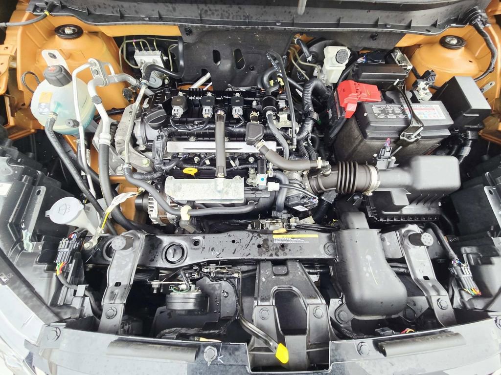 Used 2023 Nissan Kicks SR w/ SR Premium Package image 17