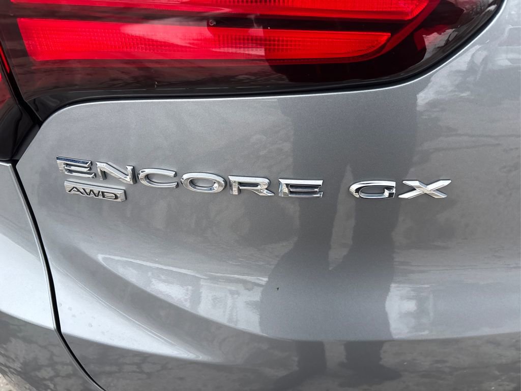 Used 2023 Buick Encore GX Select image 15