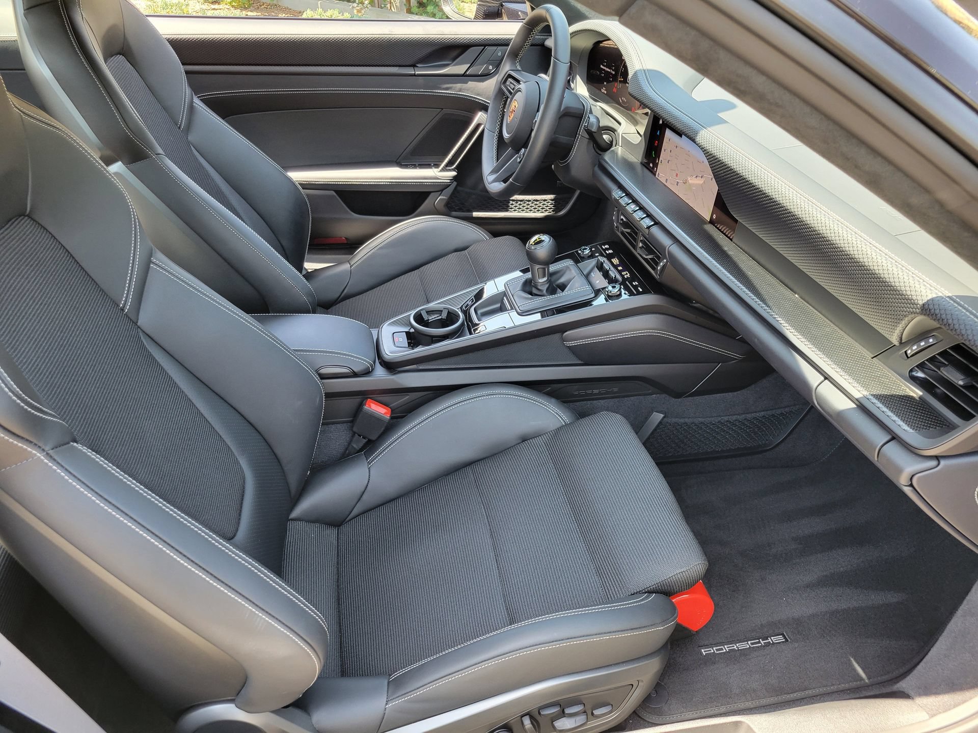 Used 2025 Porsche 911 GT3 RWD image 26