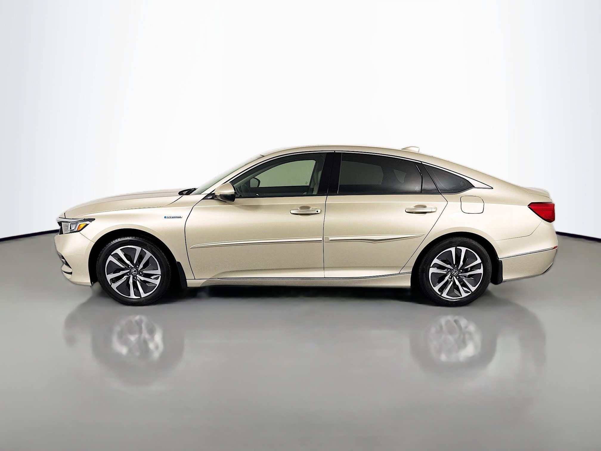 Certified 2019 Honda Accord Touring image 8
