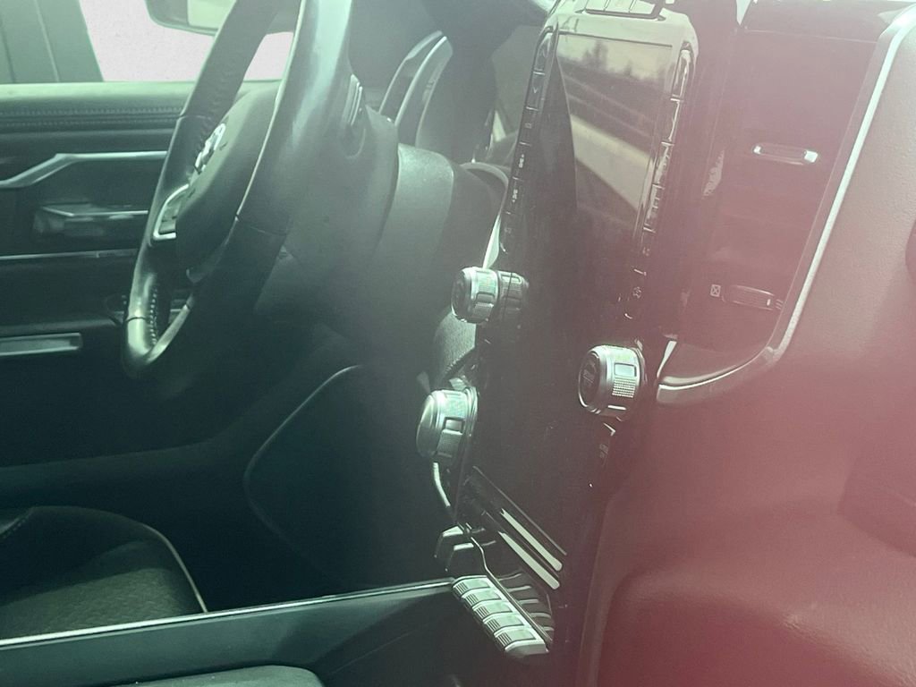 Used 2020 RAM 1500 Laramie image 5