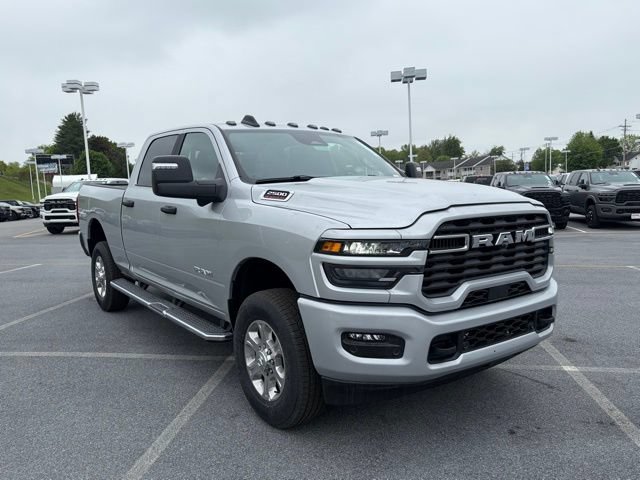 New 2026 RAM 2500 Big Horn AWD/4WD image 2