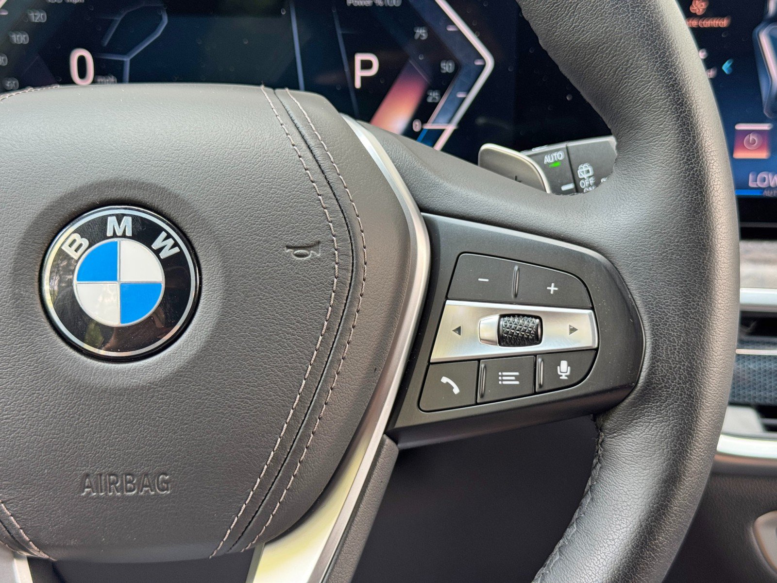 Used 2024 BMW X5 xDrive40i w/ Premium Package AWD/4WD image 23