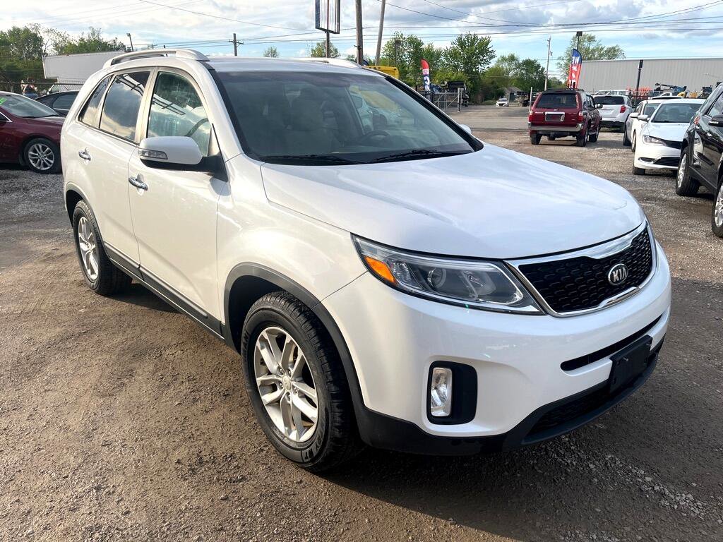 Used 2014 Kia Sorento LX image 7