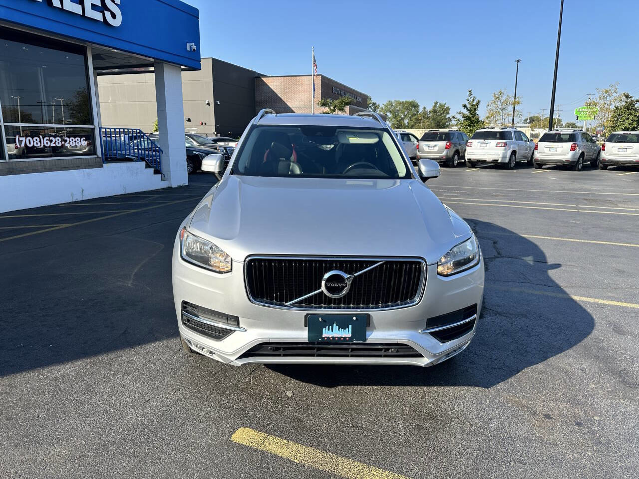 Used 2016 Volvo XC90 T5 Momentum image 5