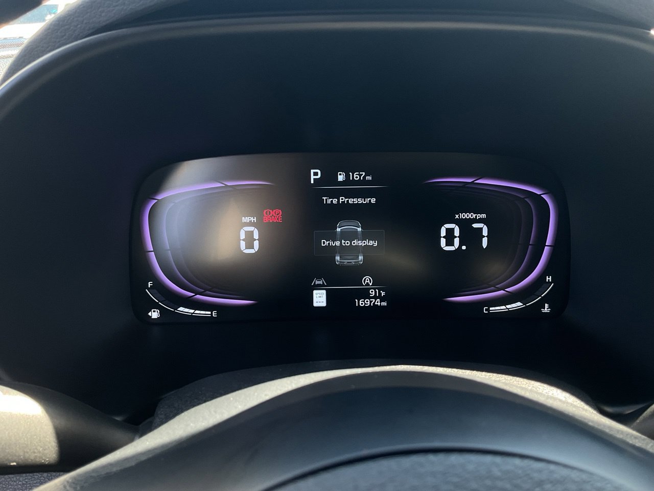 Used 2025 Kia Soul LX w/ LX Technology Package FWD image 33
