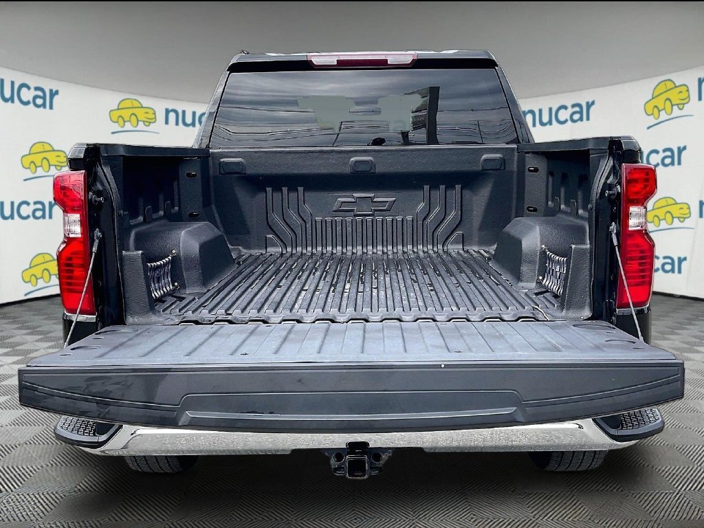 Used 2023 Chevrolet Silverado 1500 LT AWD/4WD image 31