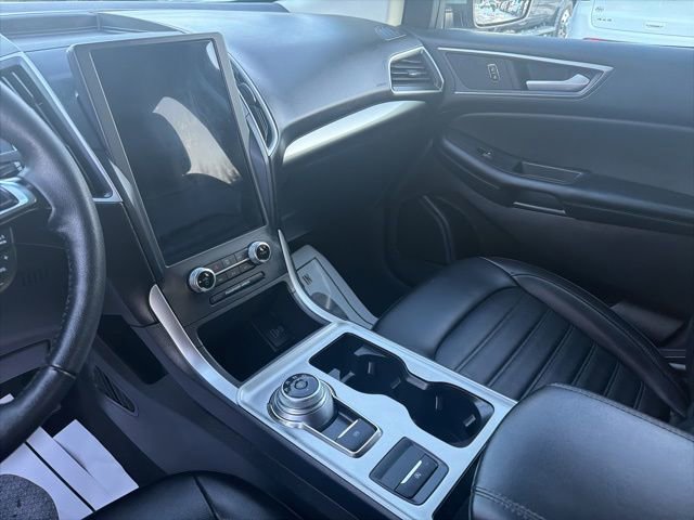 Used 2023 Ford Edge SEL image 14