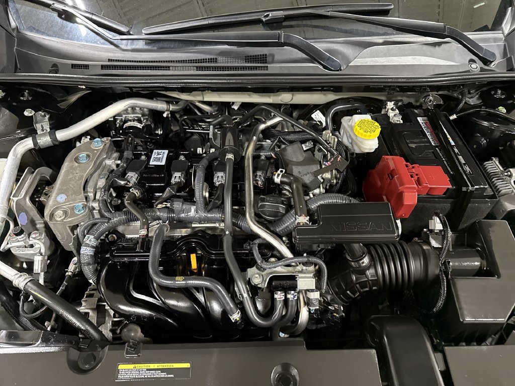 Used 2025 Nissan Sentra SR FWD image 24