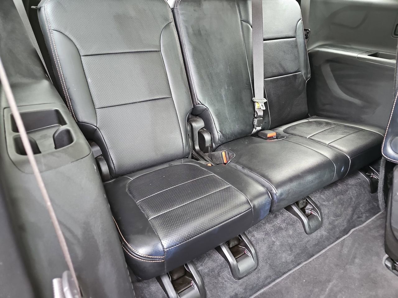 Used 2020 Chevrolet Traverse LT image 15