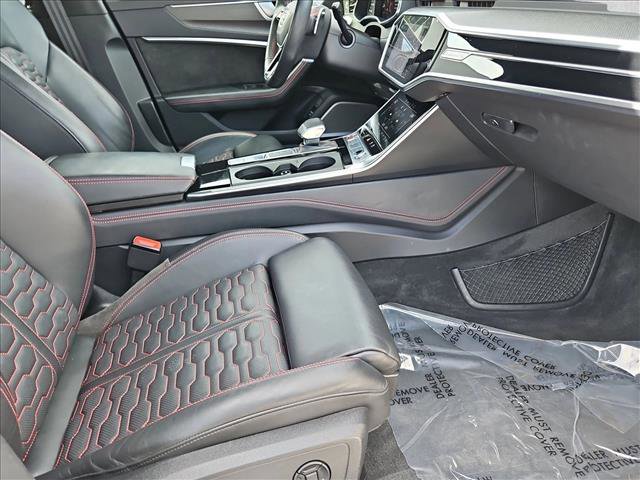 Used 2021 Audi RS 6 w/ Carbon Optic Package image 20