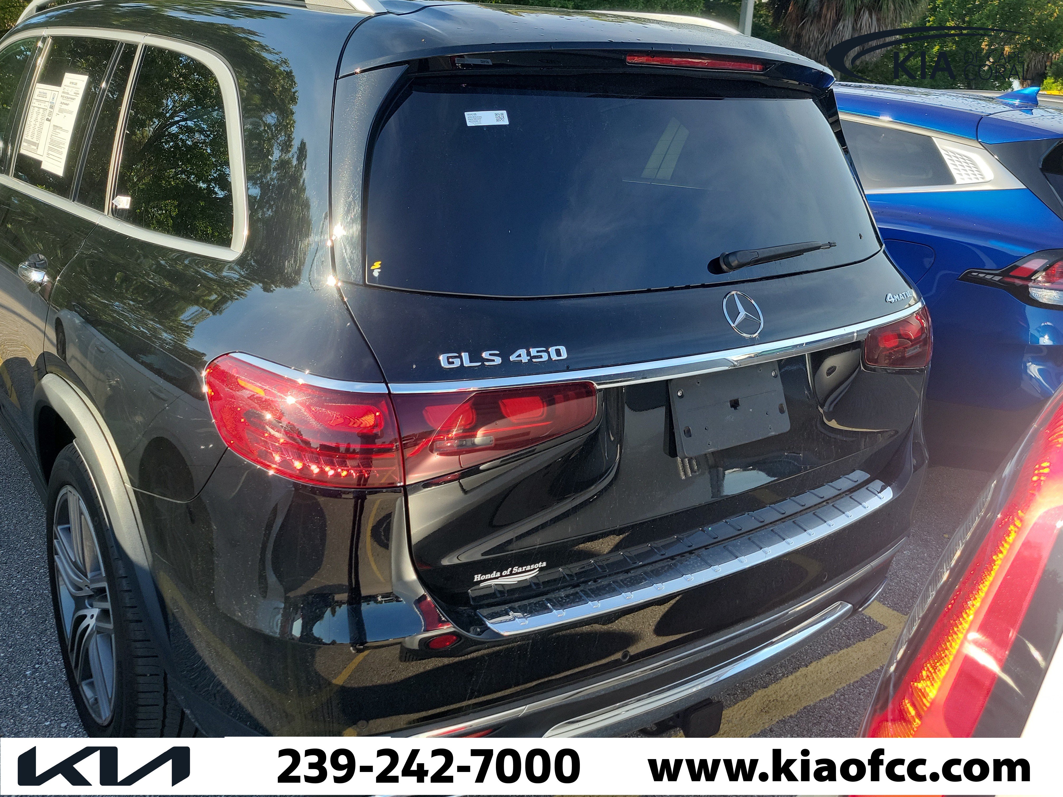 Used 2025 Mercedes-Benz GLS 450 4MATIC image 5