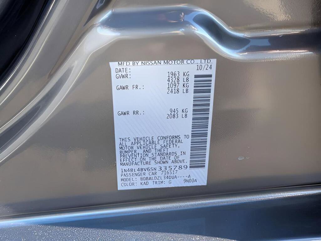 Certified 2025 Nissan Altima 2.5 S FWD image 28