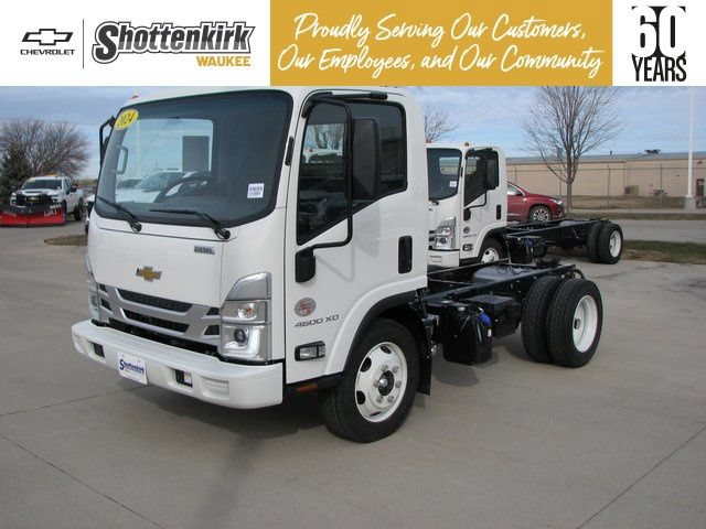 New 2024 Chevrolet Low Cab Forward 4500 XD RWD image 1