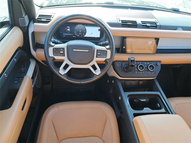 Used 2024 Land Rover Defender 110 S image 15