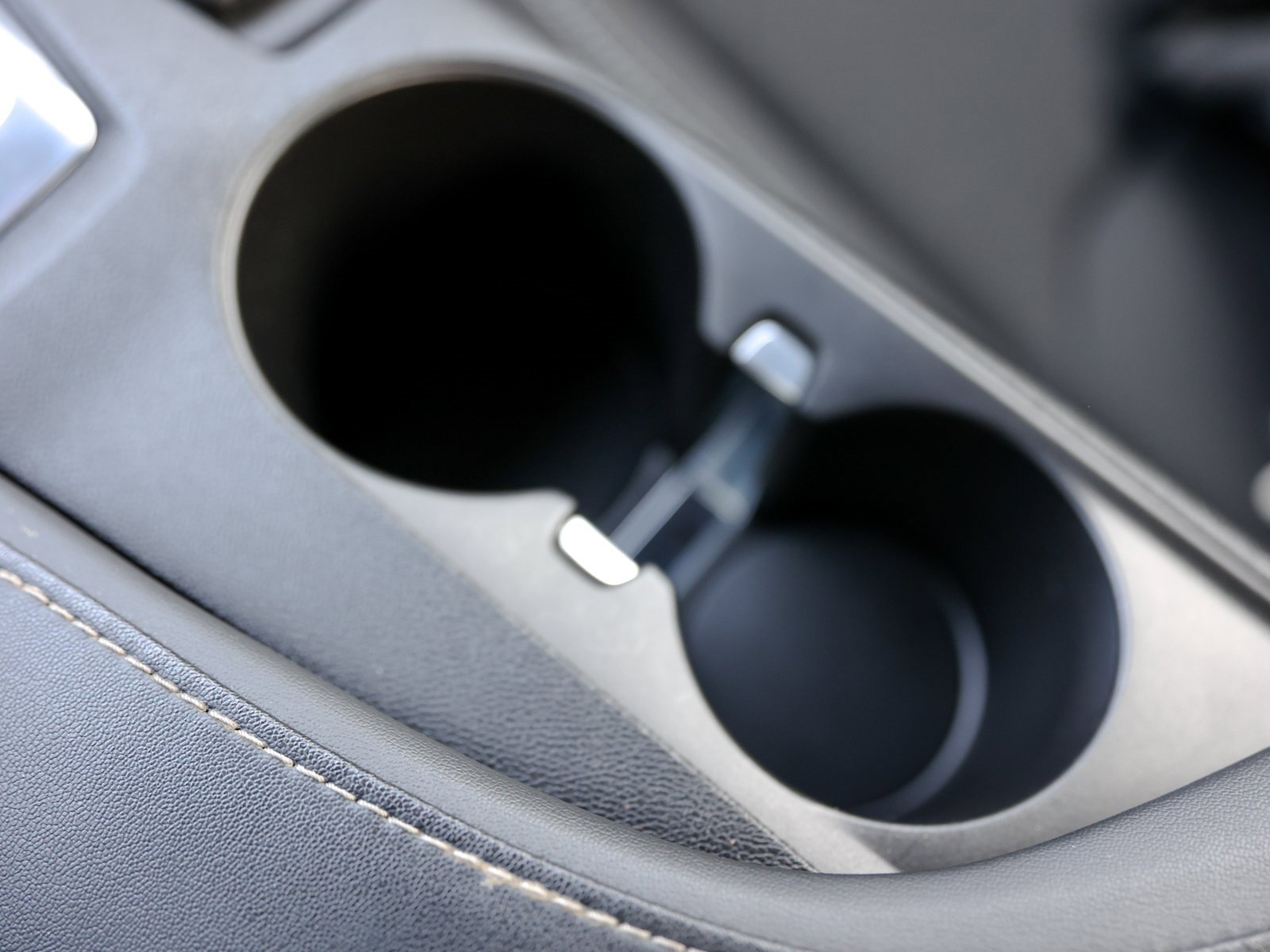 Certified 2020 Chevrolet Camaro SS image 28