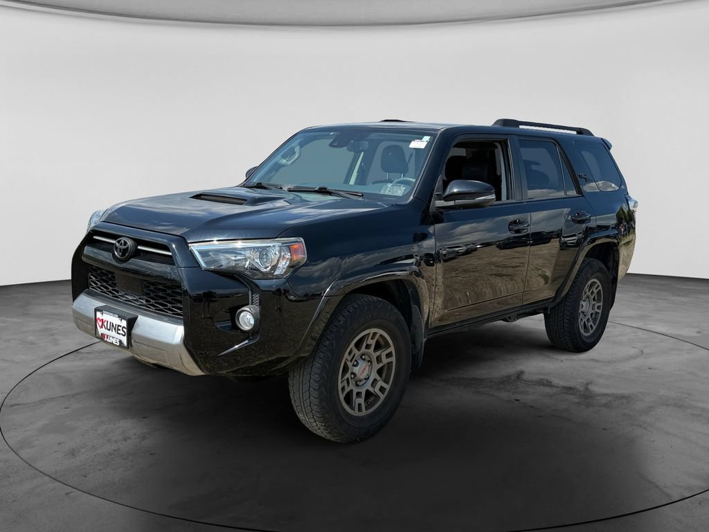 Used 2020 Toyota 4Runner TRD Off-Road Premium w/ Moonroof Package AWD/4WD image 5