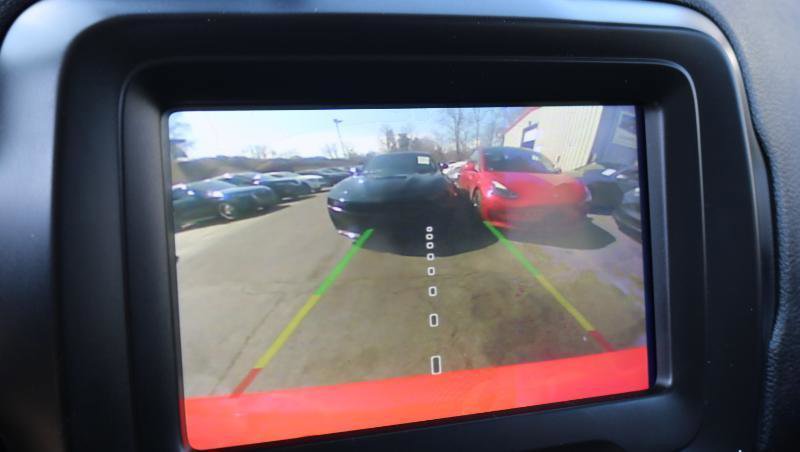 Used 2019 Jeep Renegade Trailhawk w/ Cold Weather Group II image 15