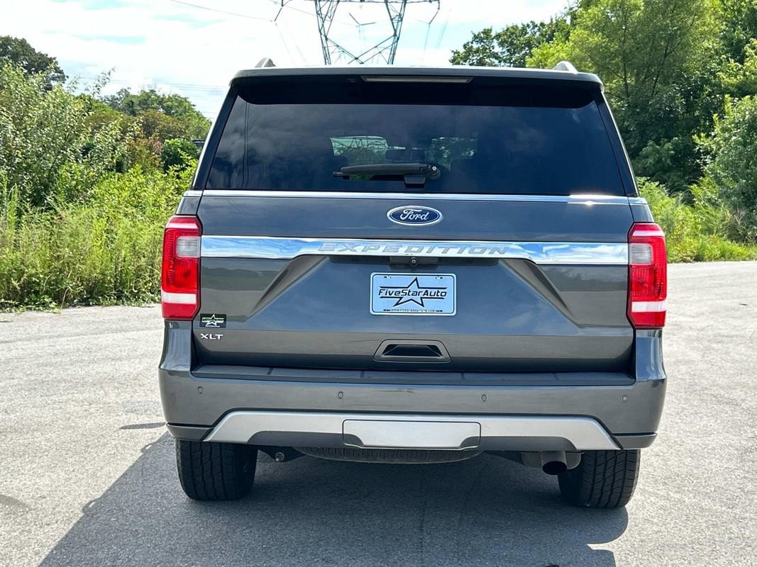 Used 2020 Ford Expedition XLT w/ Equipment Group 202A image 4
