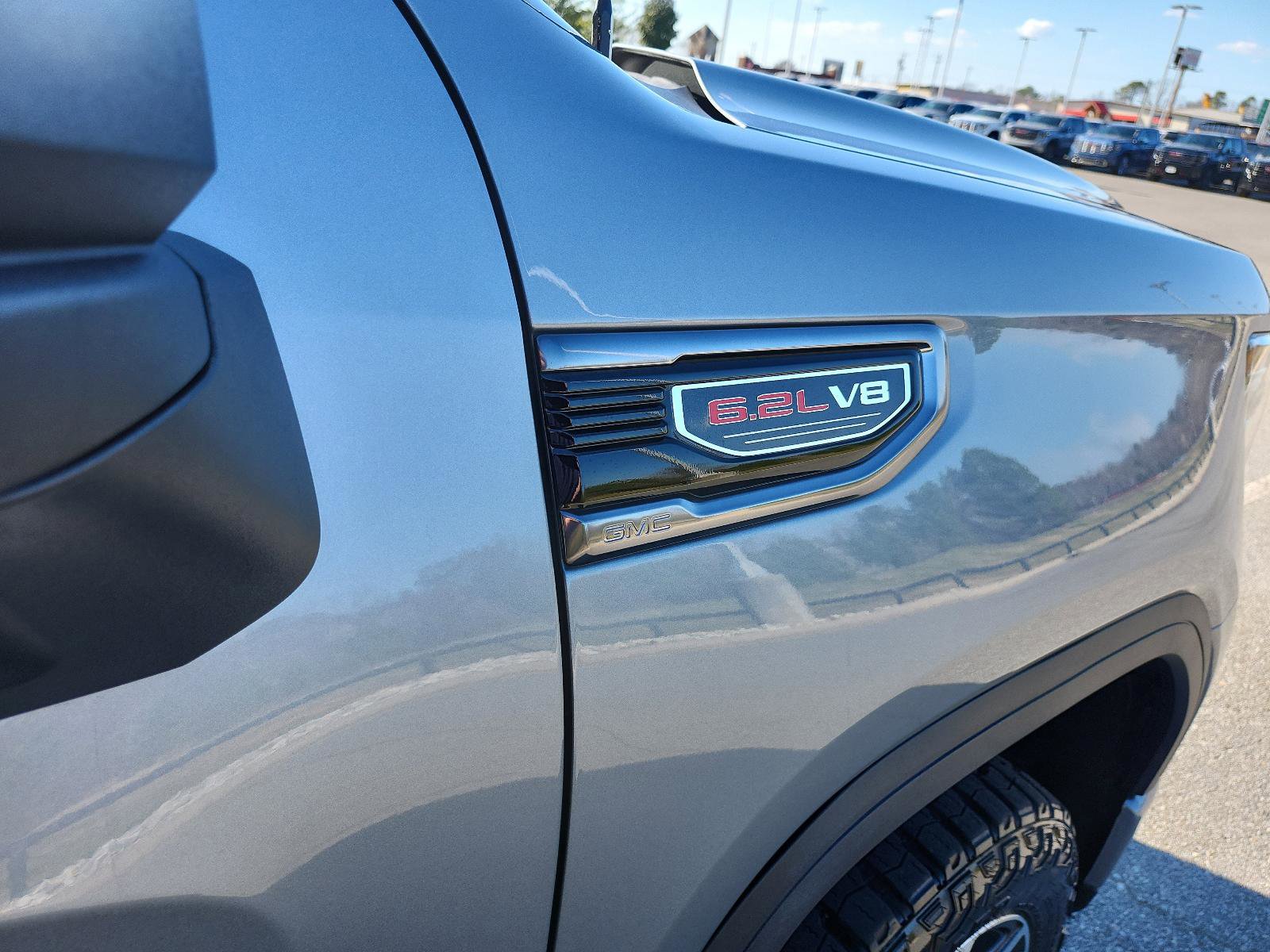 Certified 2025 GMC Sierra 1500 AT4 w/ AT4 Premium Package image 8