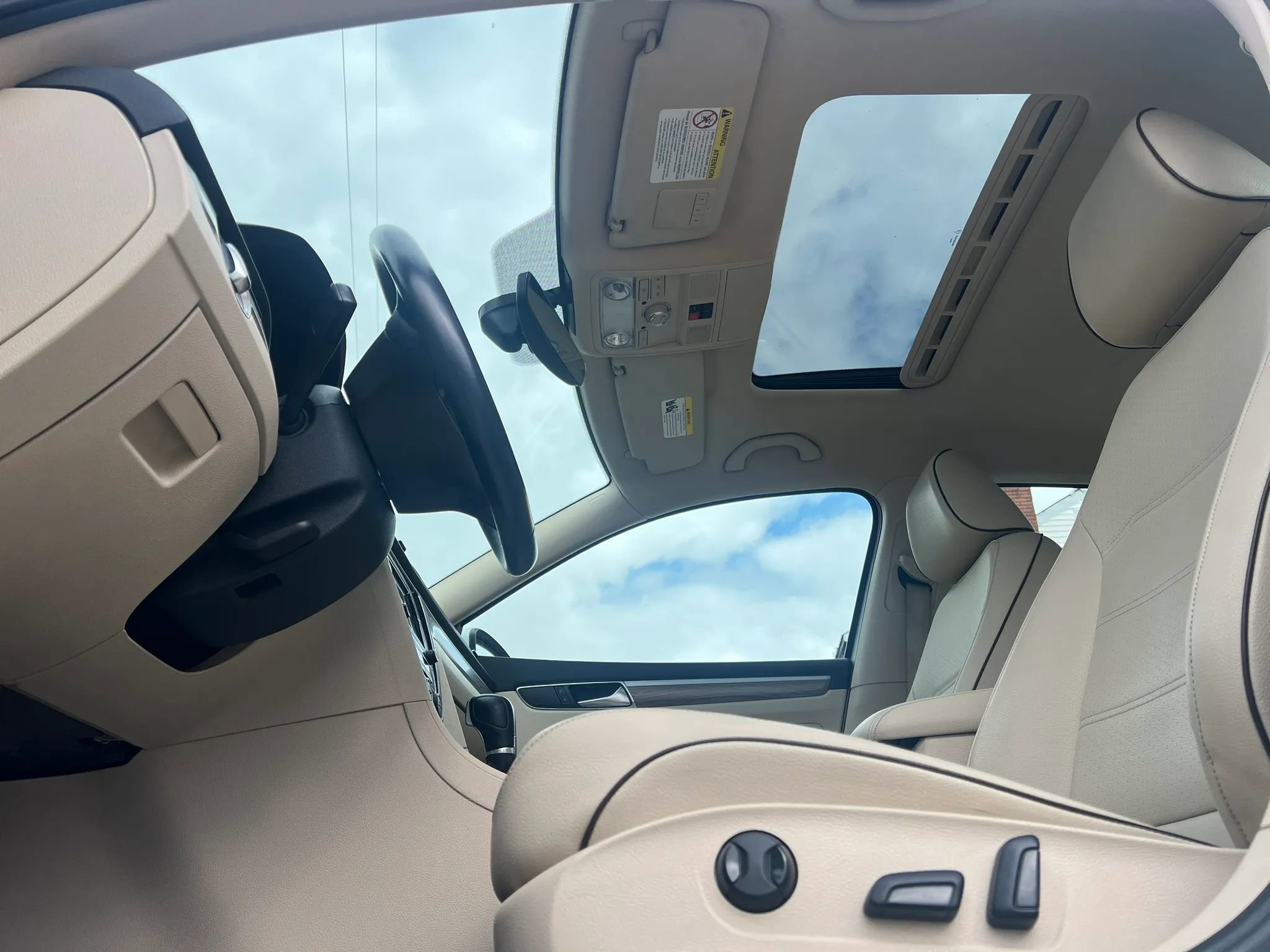 Used 2017 Volkswagen Passat 1.8T SE image 17