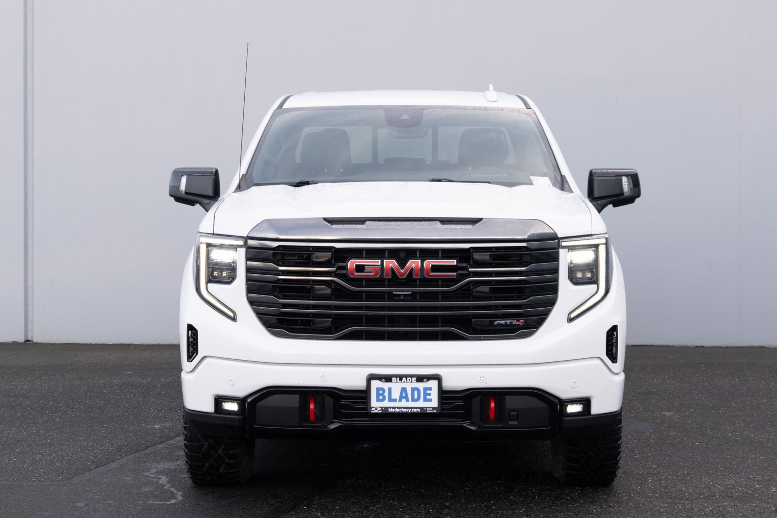 Used 2023 GMC Sierra 1500 AT4 w/ Technology Package image 23