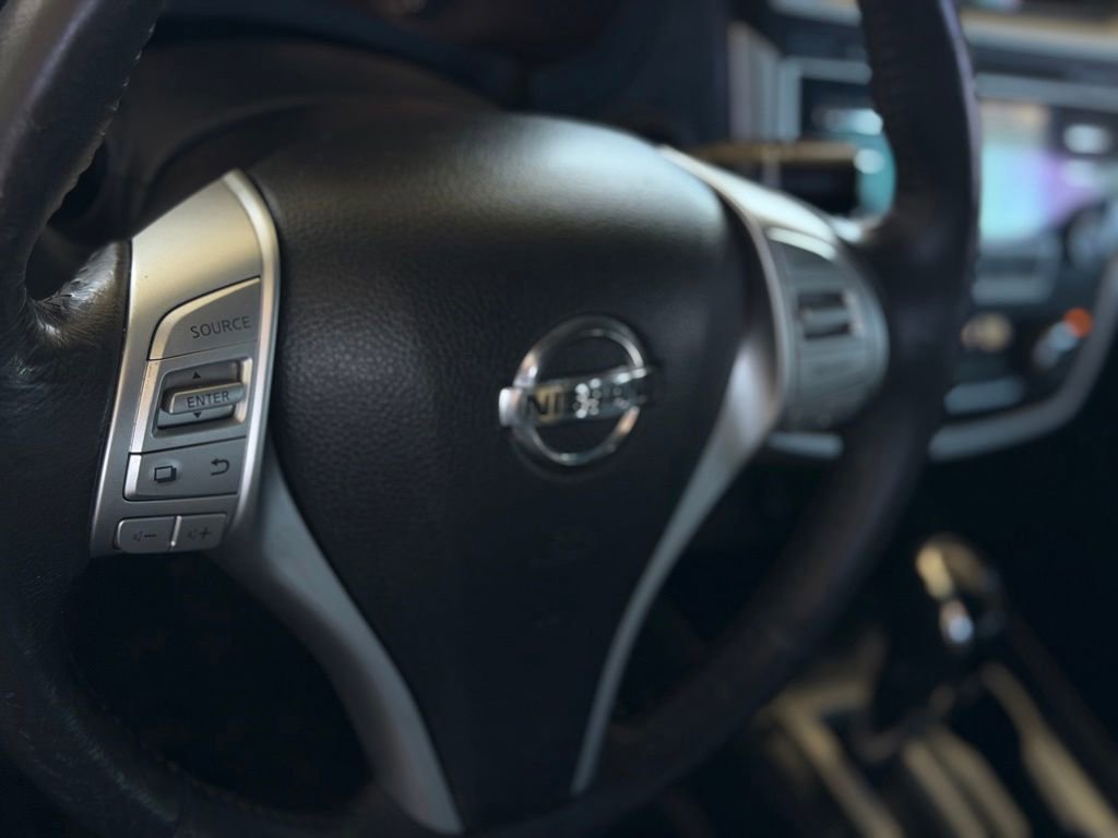Used 2017 Nissan Altima 2.5 SL FWD image 31