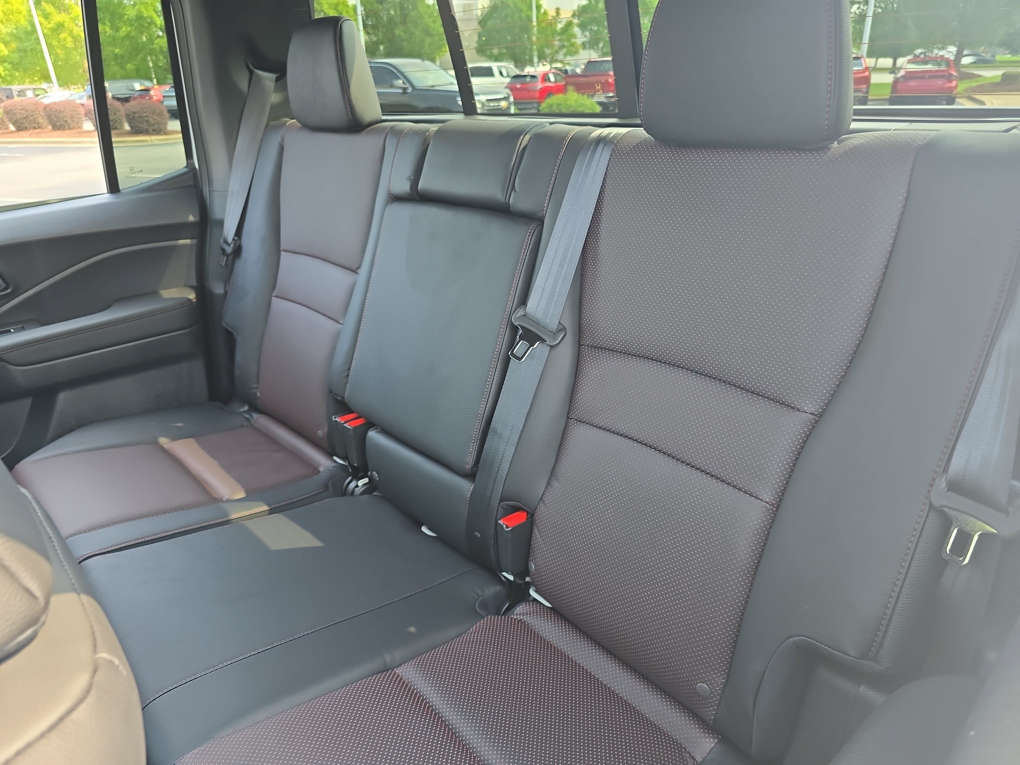 New 2026 Honda Ridgeline Black Edition image 14