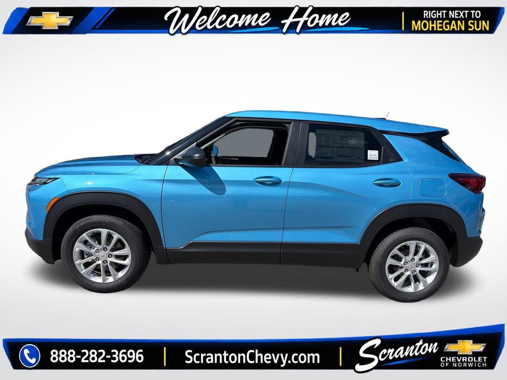 New 2026 Chevrolet TrailBlazer LS w/ LS Convenience Package AWD/4WD image 2
