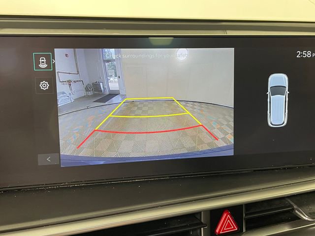 Certified 2024 Kia Sorento S w/ Panoramic Sunroof Package image 9