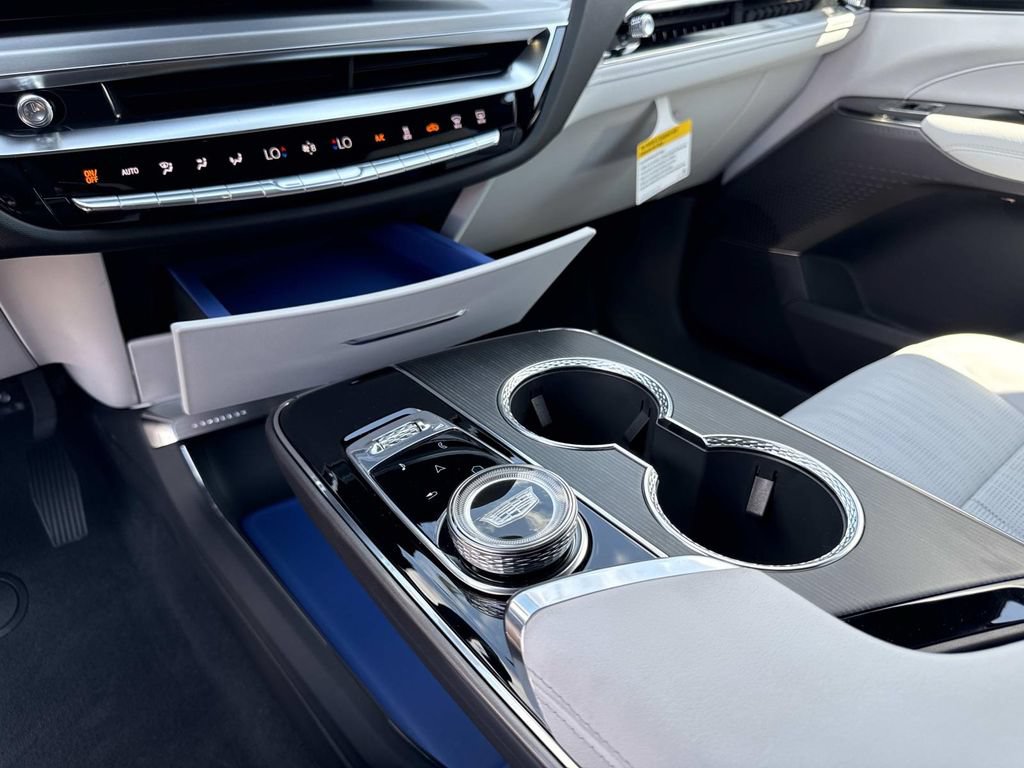 New 2026 Cadillac Lyriq Luxury RWD image 25