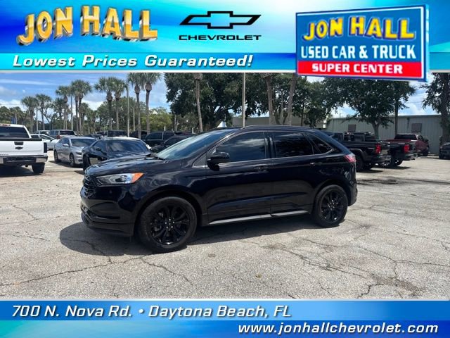Used 2024 Ford Edge SE w/ Black Appearance Package image 3