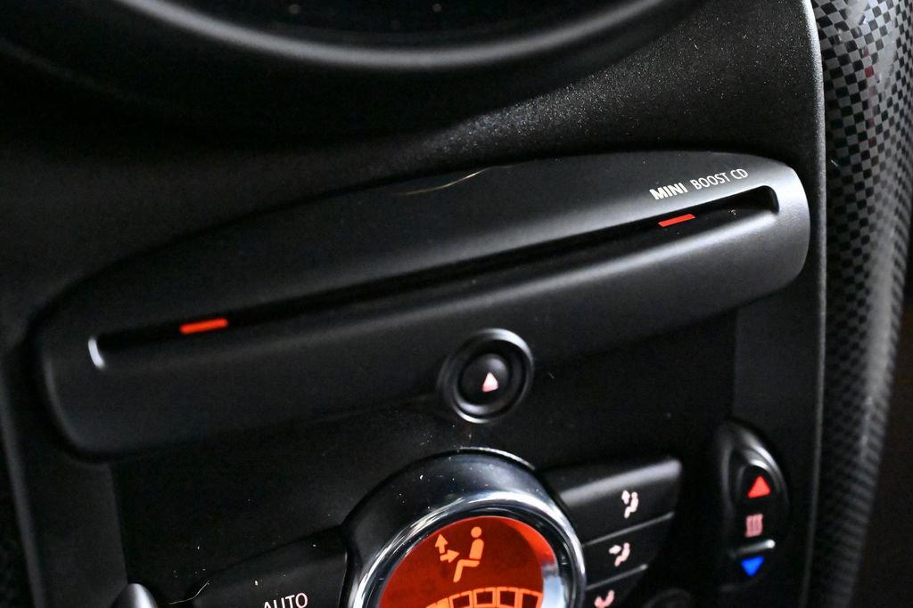 Used 2014 MINI Cooper Countryman S image 16