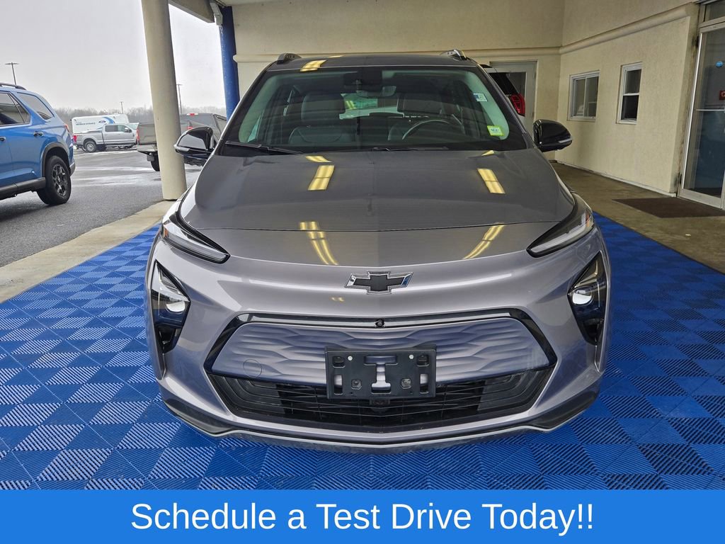 Used 2023 Chevrolet Bolt EUV Premier image 3