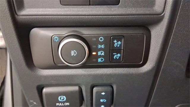 Used 2024 Ford Expedition Limited image 34