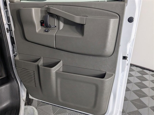 Used 2024 Chevrolet Express 2500 w/ Driver Convenience Package image 25
