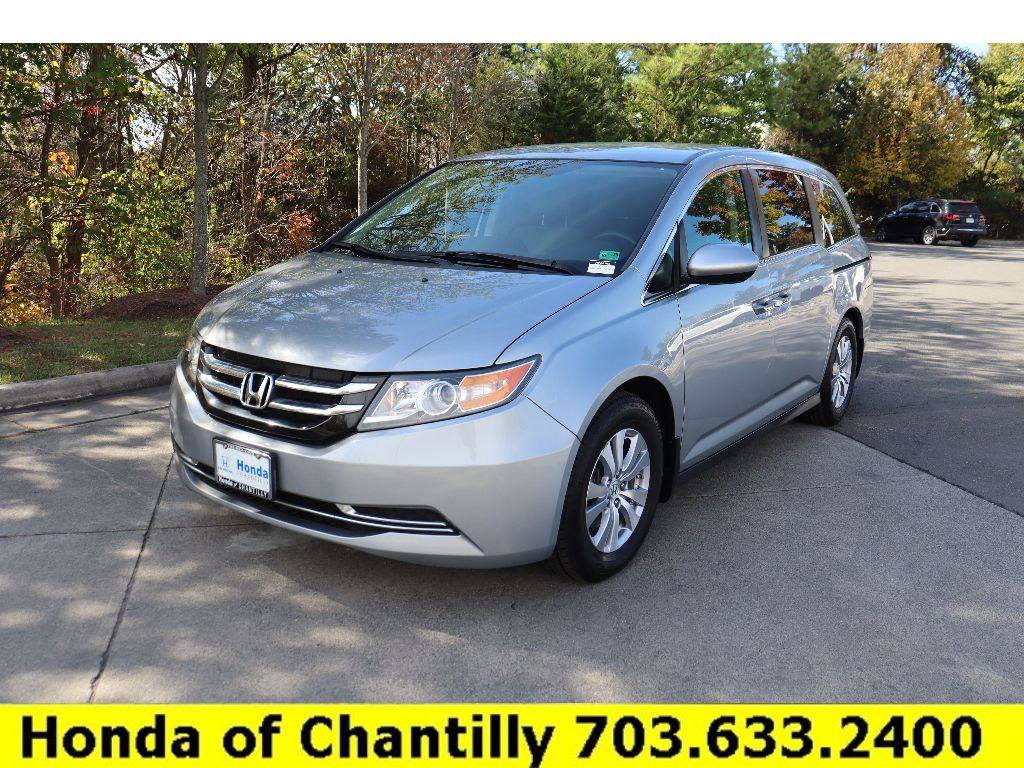 Used 2016 Honda Odyssey SE video 3
