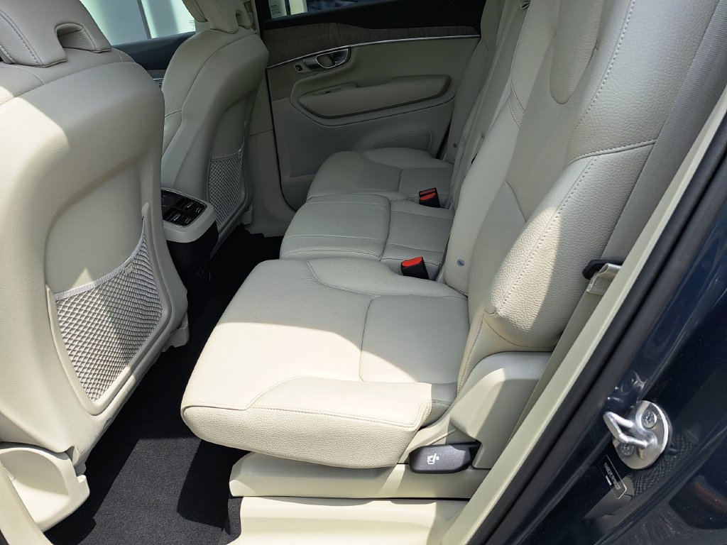 Used 2024 Volvo XC90 B6 Plus w/ Protection Package Premier AWD/4WD image 23