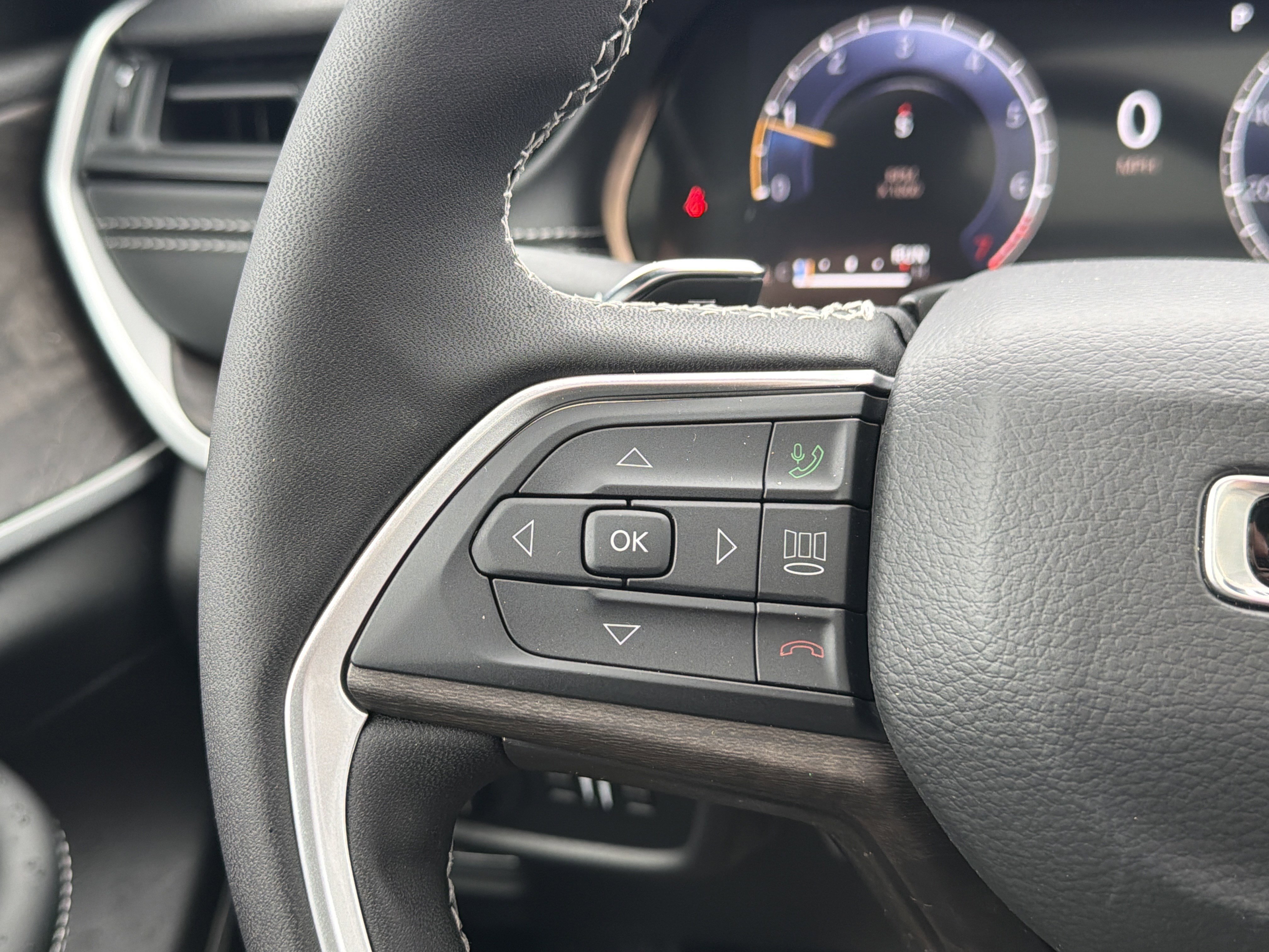 New 2026 Jeep Grand Cherokee Limited Reserve image 18