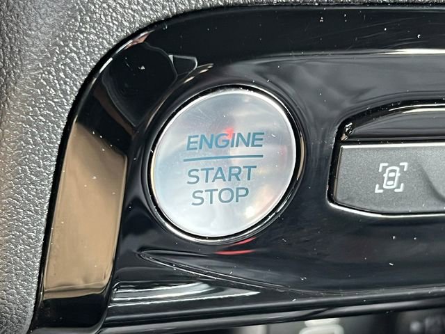 Certified 2024 Ford Escape ST-Line Elite w/ Premium Technology Package image 31