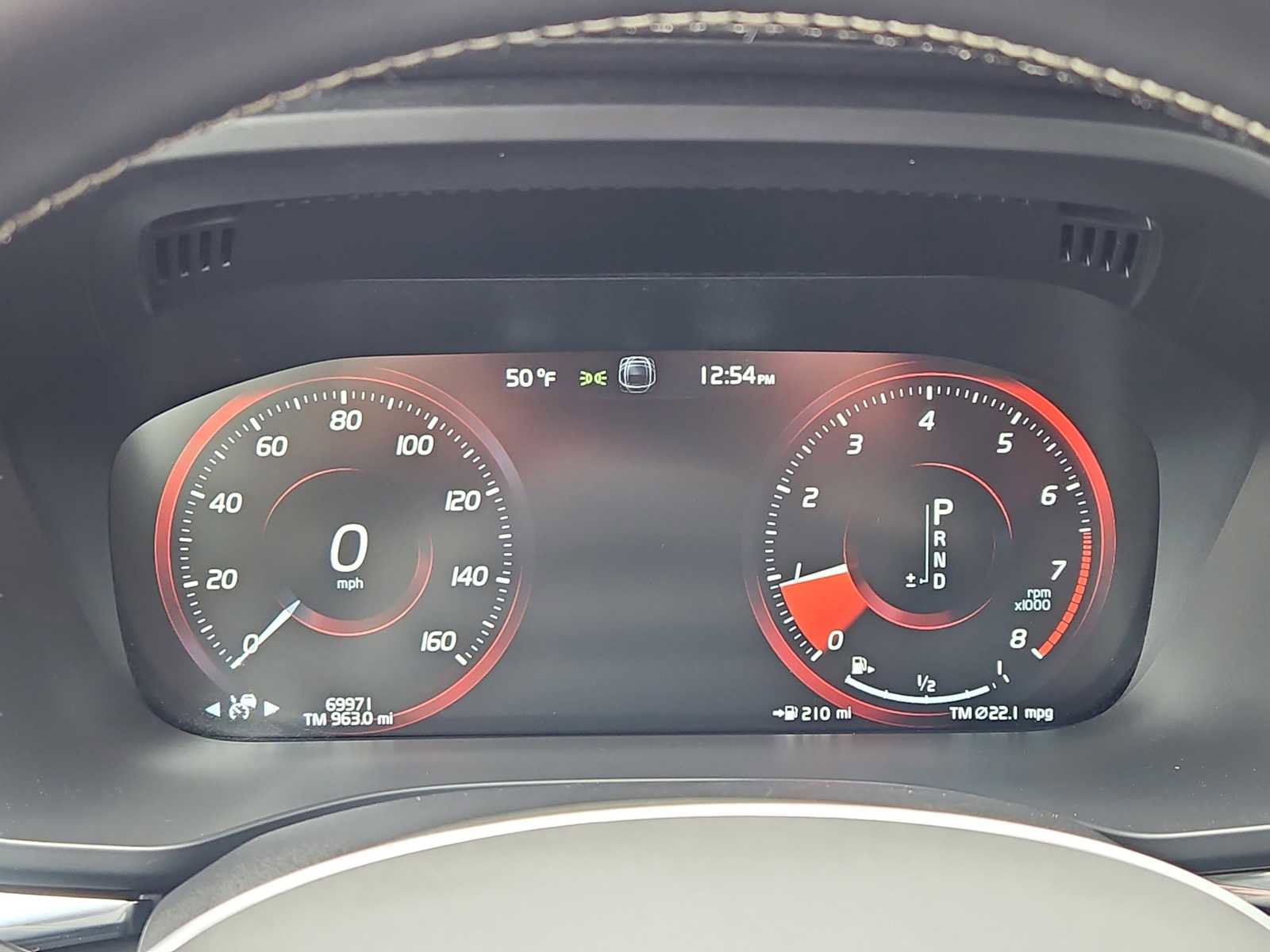 Used 2020 Volvo XC60 T6 R-Design w/ Protection Package Premier image 33