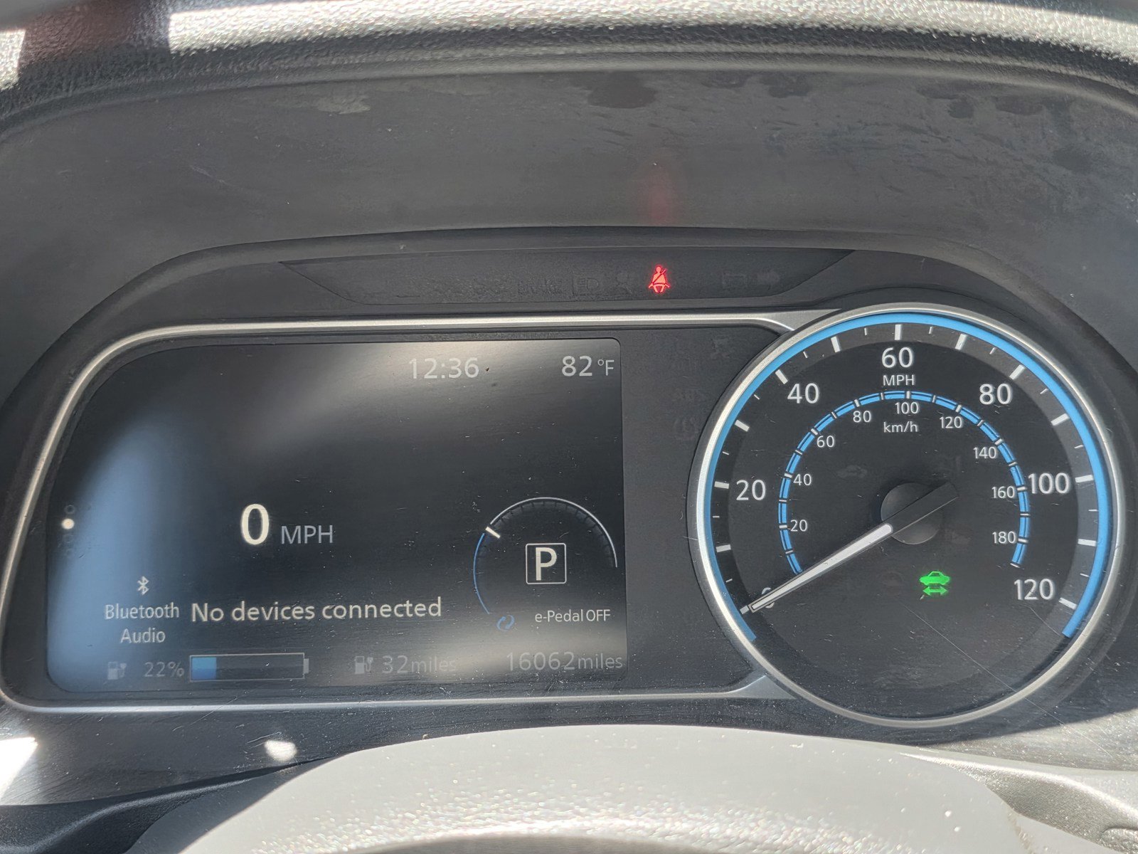 Used 2024 Nissan Leaf S FWD image 15