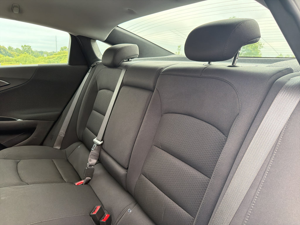 Used 2024 Chevrolet Malibu LT FWD image 35