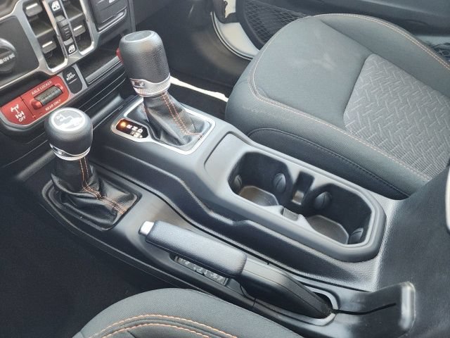Used 2021 Jeep Gladiator Mojave AWD/4WD image 42