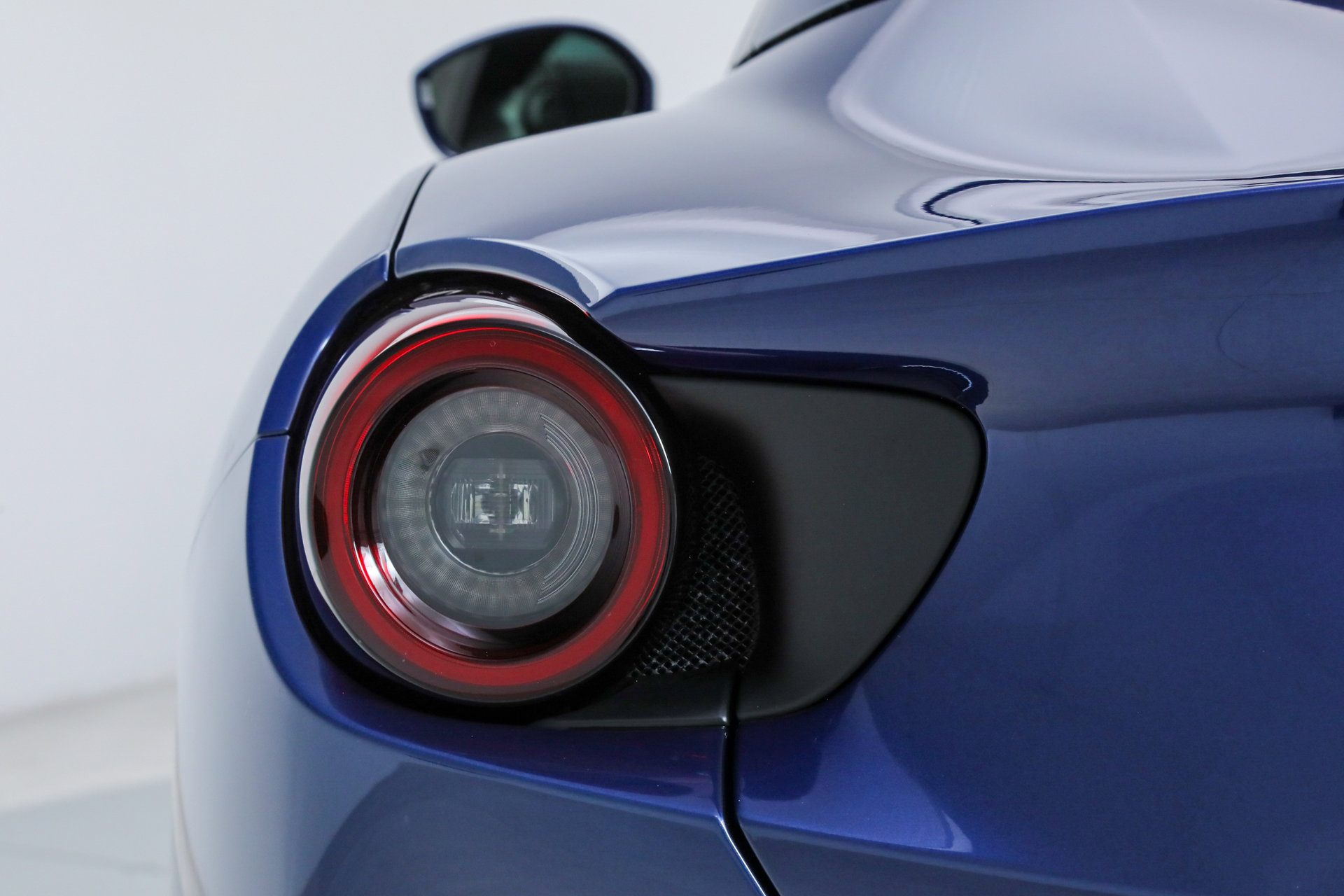 Certified 2019 Ferrari Portofino image 27