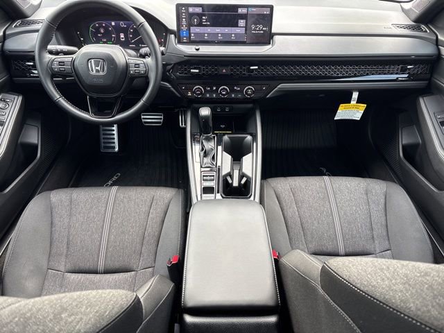 Used 2025 Honda Accord Sport image 13