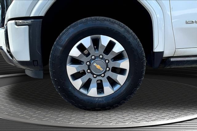 Used 2024 GMC Sierra 2500 Denali Ultimate AWD/4WD image 35
